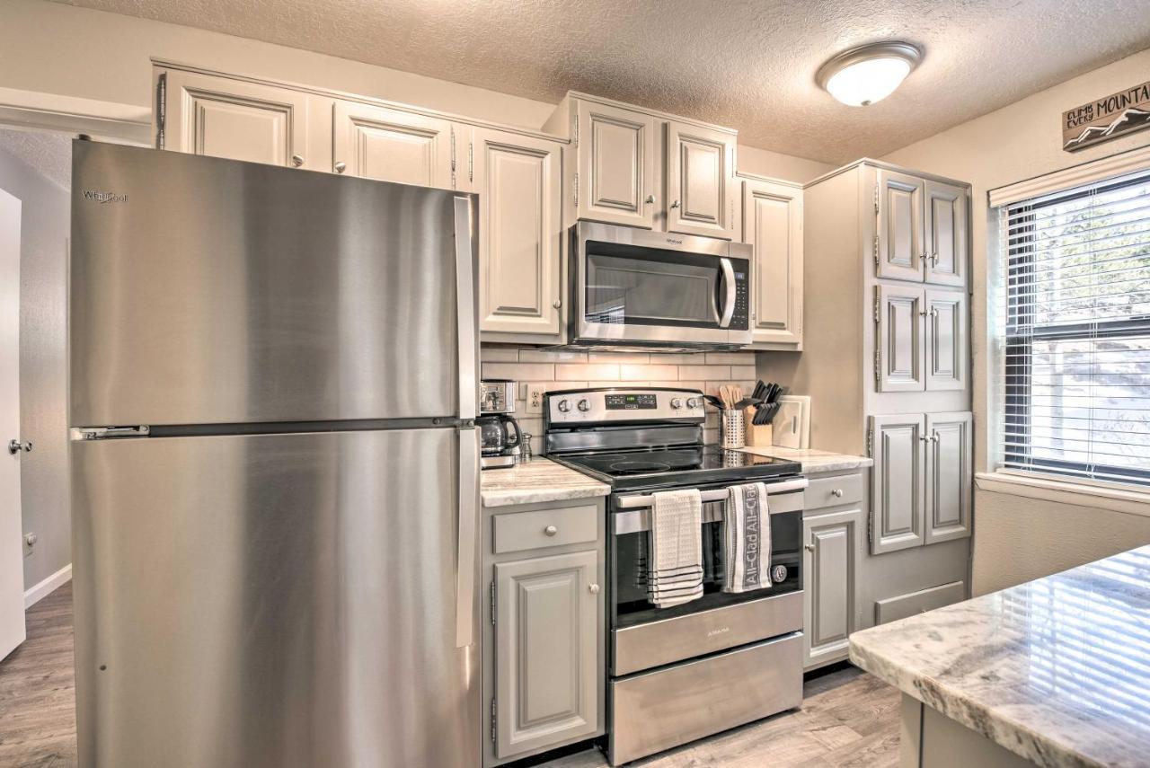 Angel Fire Condo With Fireplace Less Than 1 Mi To Ski Resort Экстерьер фото